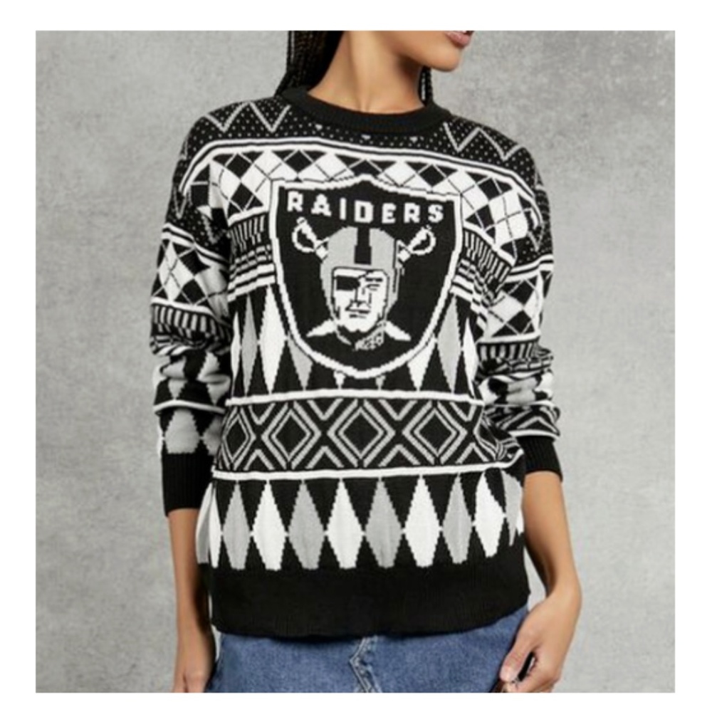 NFL Team Apparel Las Vegas Raiders Fair Isle Holiday Ugly Christmas Sweater SZ S